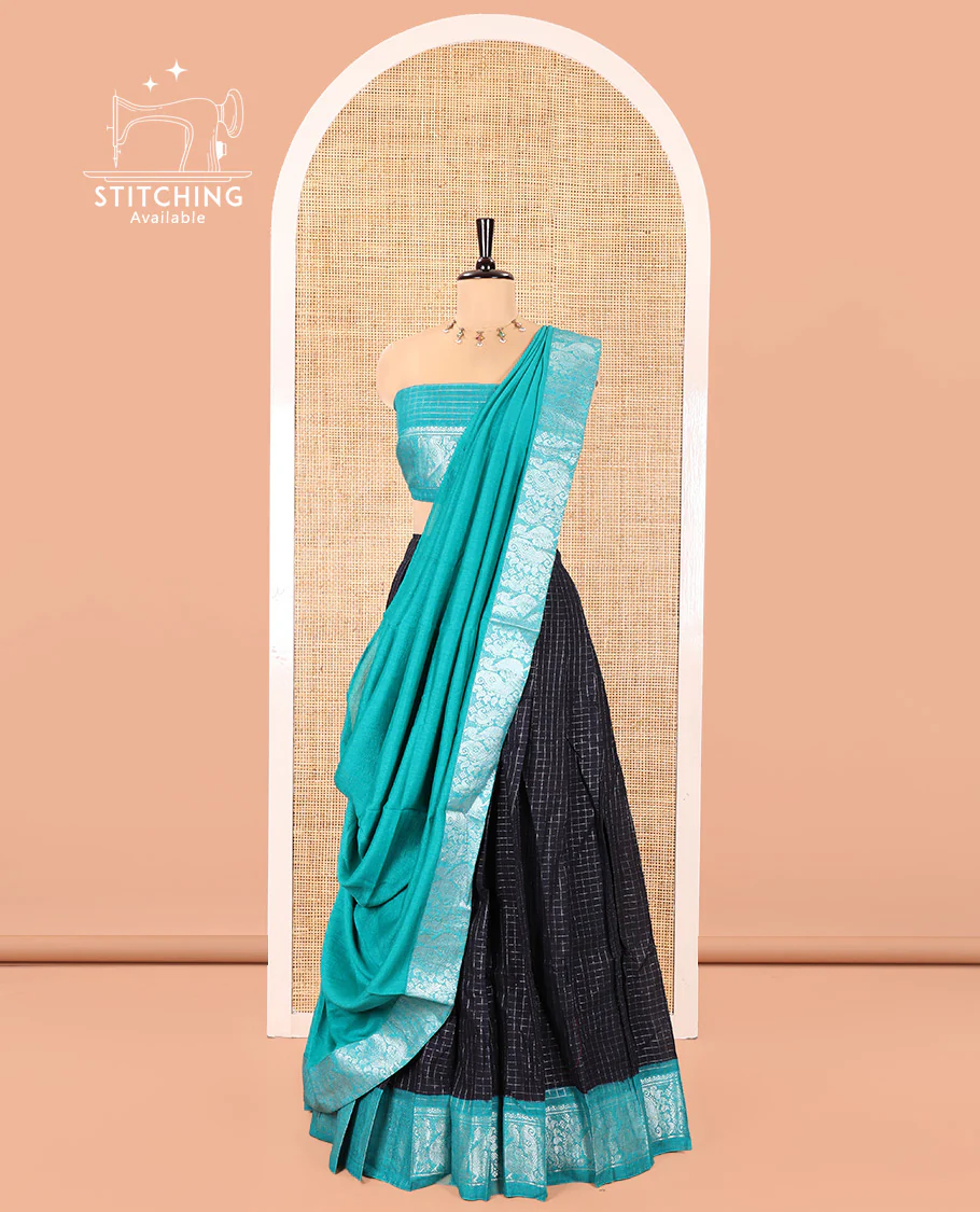 Black and Green Sungudi Cotton Half-Saree, Beautified with Micro-Zari Checks on Its Skirt, Complemented by a Contrast Peacock Zari Border, Paired with a Contrast Blouse, and a Contrast Syska Georgette Zari-Bordered Dhavani - Image 3
