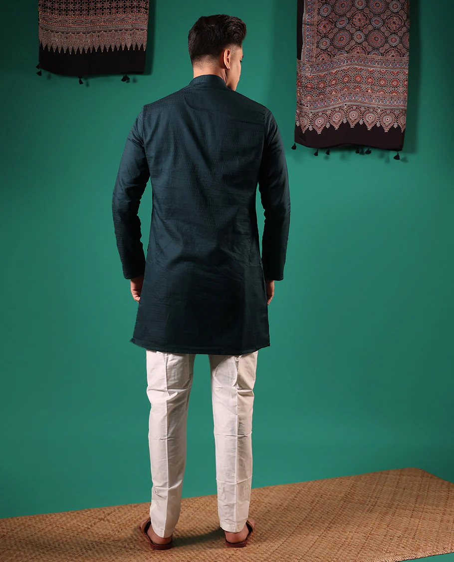 Black embossed full-sleeved men's kurta - Image 5