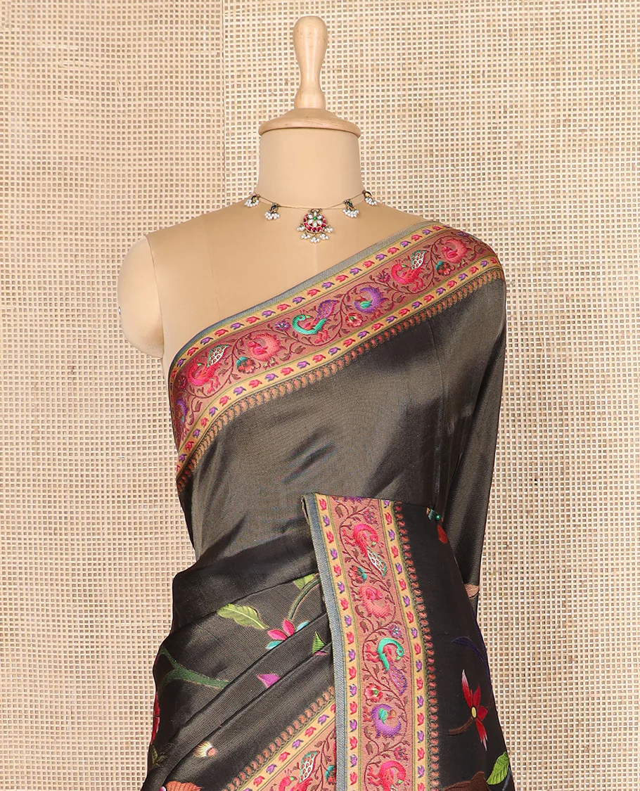 Black grey color floral vine printed dola silk saree, contrast floral and bird printed border, and pallu - Image 3