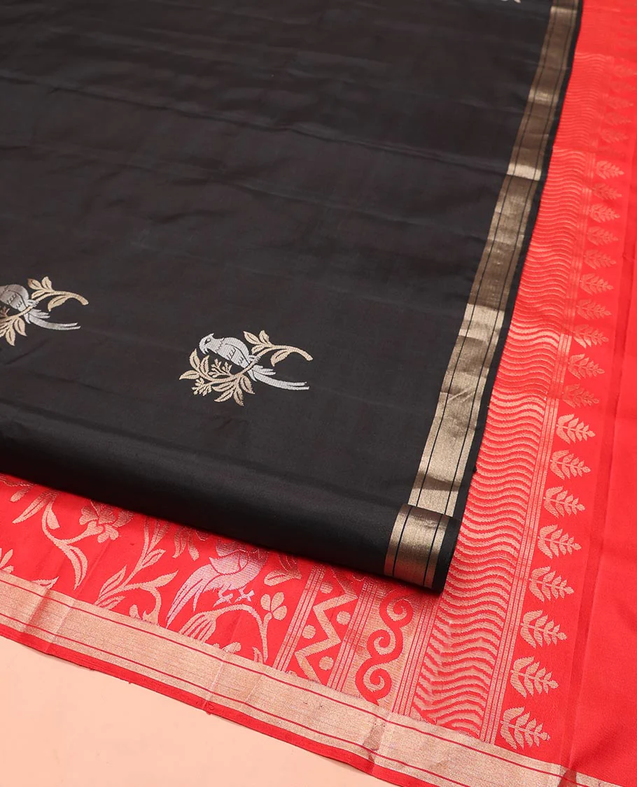 Black Mayuri Soft Silk Saree, Accentuated with Bird Buttas All Over Its Body, Subtle Zari Piping Border, Complemented by Contrast Pallu of Floral-Bird Jaal Designs, and Paired with Contrast Blouse - Image 3