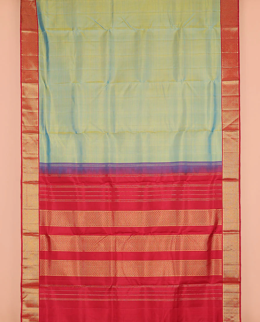 Blue dual-toned plain nine-yard silk saree, contrast ara maadam design korvai border, and pallu of ara maadam designs - Image 2