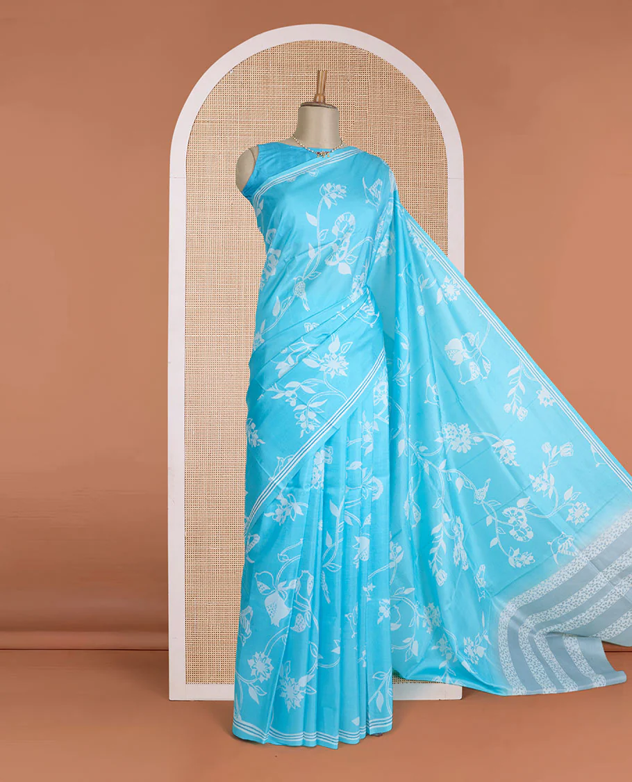 Blue floral vine design printed silk saree, self-border, and contrast pallu of unique print - Image 2