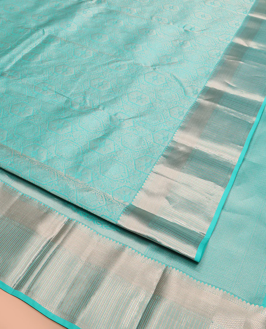 Blue Kanchipuram Wedding Silk Saree Subtly Sparkled with Jacquard Designs, Highlighted with Zari Border of Thilakam Mokku, Banaras, and Mayil Kann Designs, Grandly Zari Woven Pallu, and Paired with a Matching Blouse - Image 3