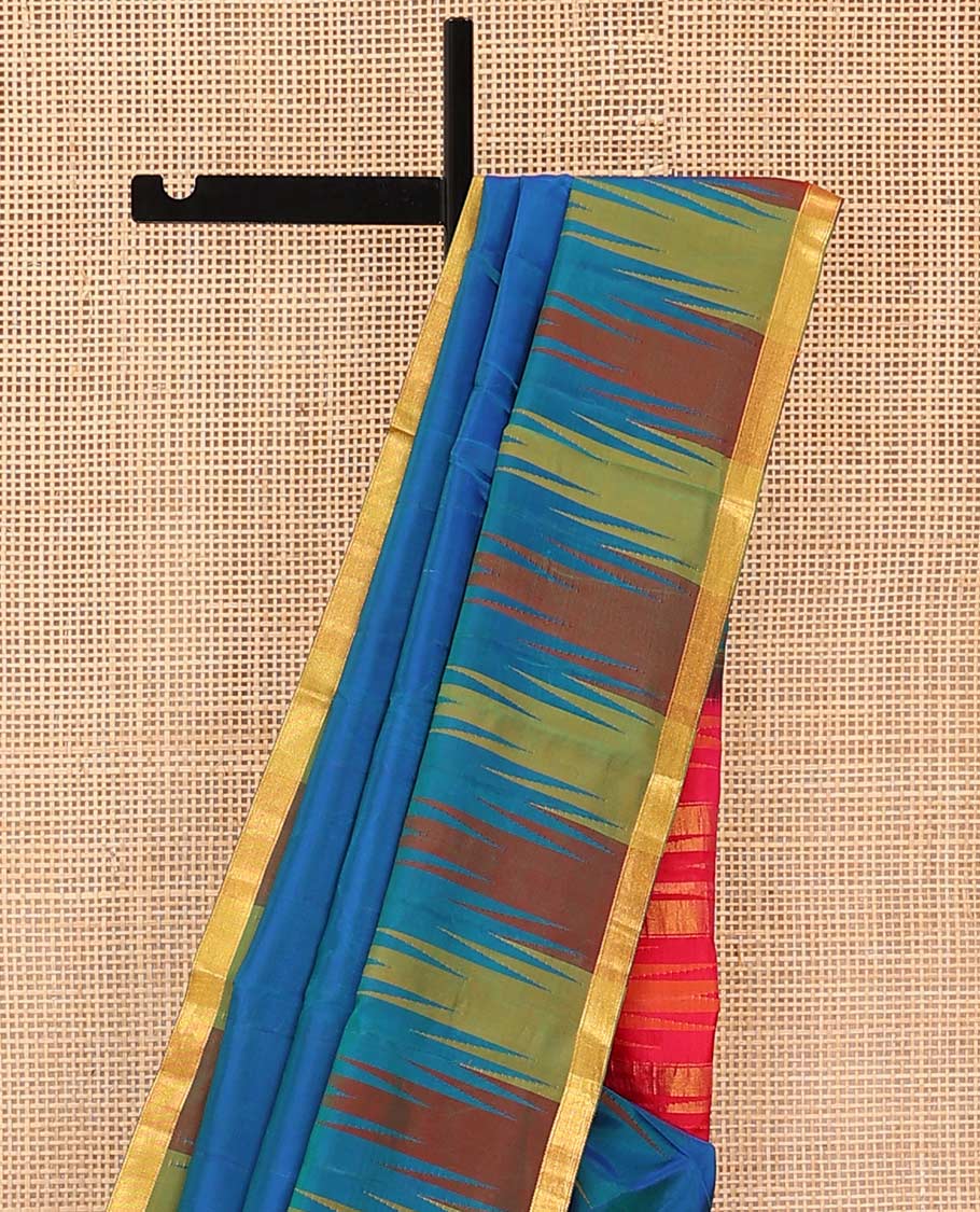 Blue plain Bangalore silk saree, contrast temple piping border, and zari-rich pallu of temple designs - Image 3
