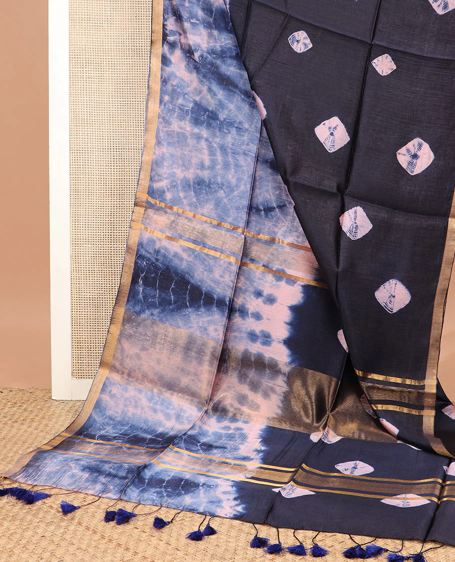 Blue shibori printed banana pith saree, zari piping border, and shibori printed pallu - Image 2