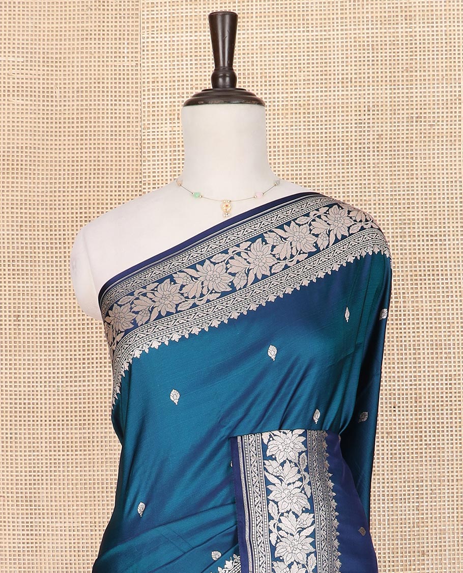 Blue zari buttas mushru silk saree, self-border of floral creeper designs, and flower vase buttas woven pallu - Image 3