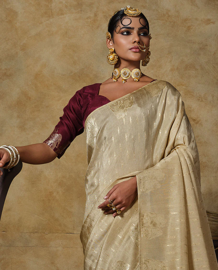 Borderless pearl white buttas with elephant buttas designer saree, Mughal-style jacquard pallu - Image 2
