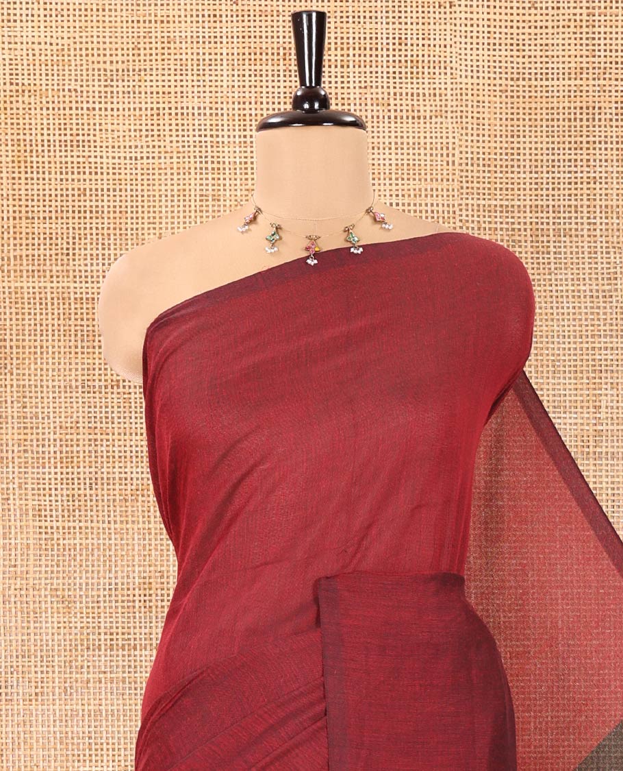 Borderless Red and Black Plain Khadi Mul Cotton Saree, Highlighted by Captivating Contrast Colored Pallu, and Paired with a Contrast Blouse - Image 5