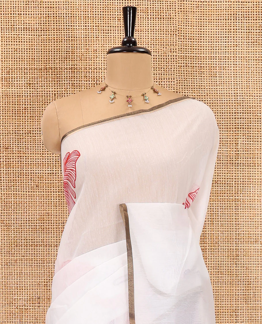 Borderless white big banana leaf motifs printed chanderi cotton saree, printed pallu, and contrast printed blouse - Image 3