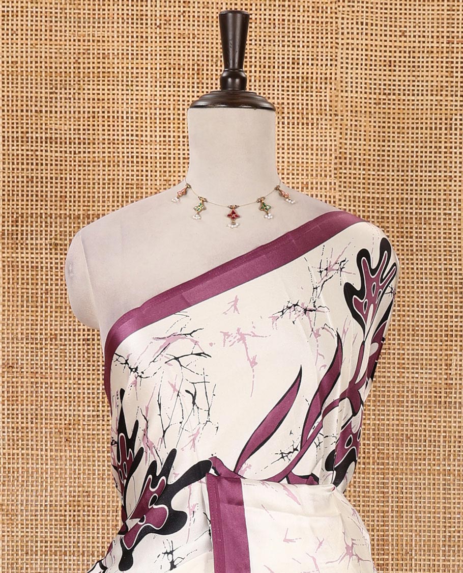Cream-base batik-style floral printed satin crepe saree, contrast dark lavender border, printed pallu & contrast floral printed blouse - Image 3