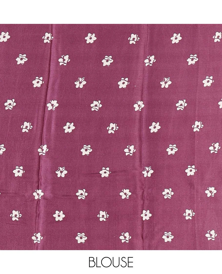Cream-base batik-style floral printed satin crepe saree, contrast dark lavender border, printed pallu & contrast floral printed blouse - Image 4