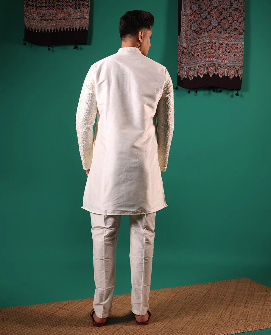 Cream leaf butta enclosed jaal thread embroidered full-sleeved men's kurta - Image 5