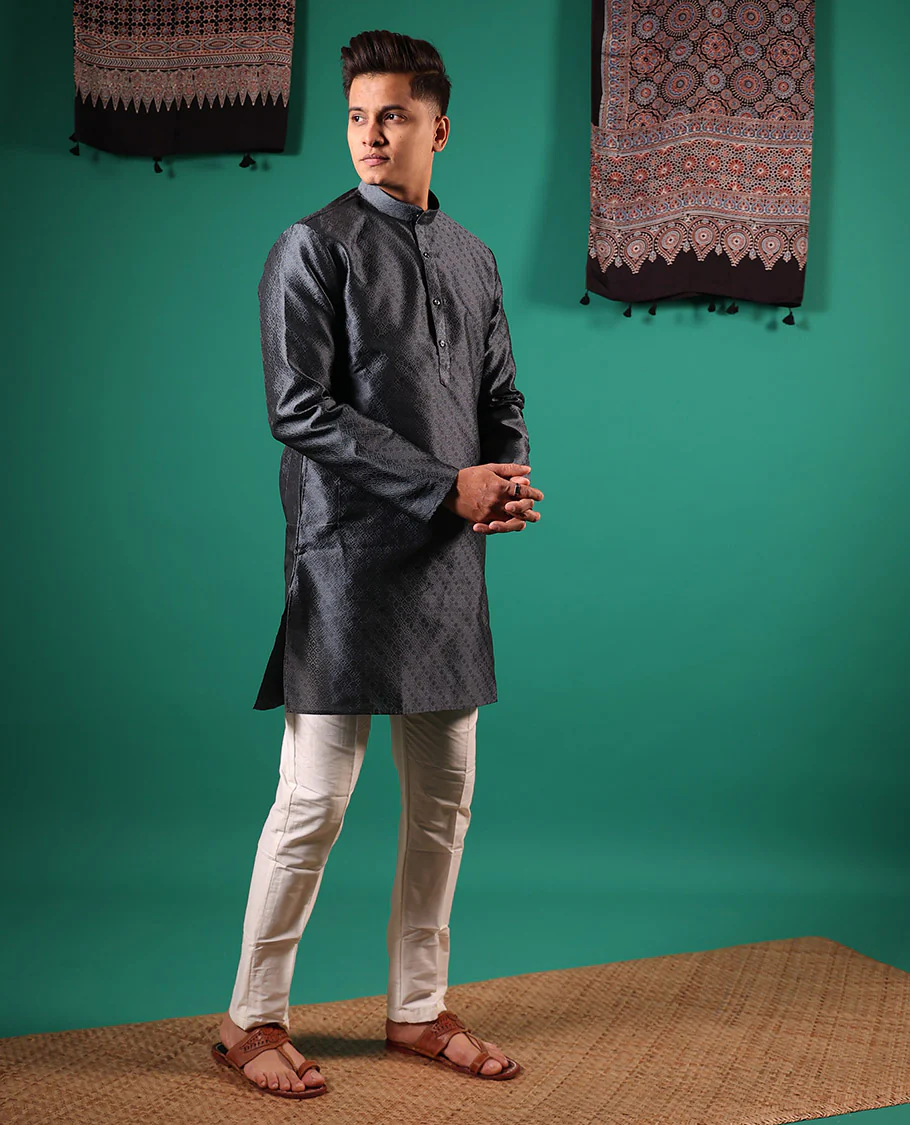 Dark grey texture embossed full-sleeved men's kurta - Image 3