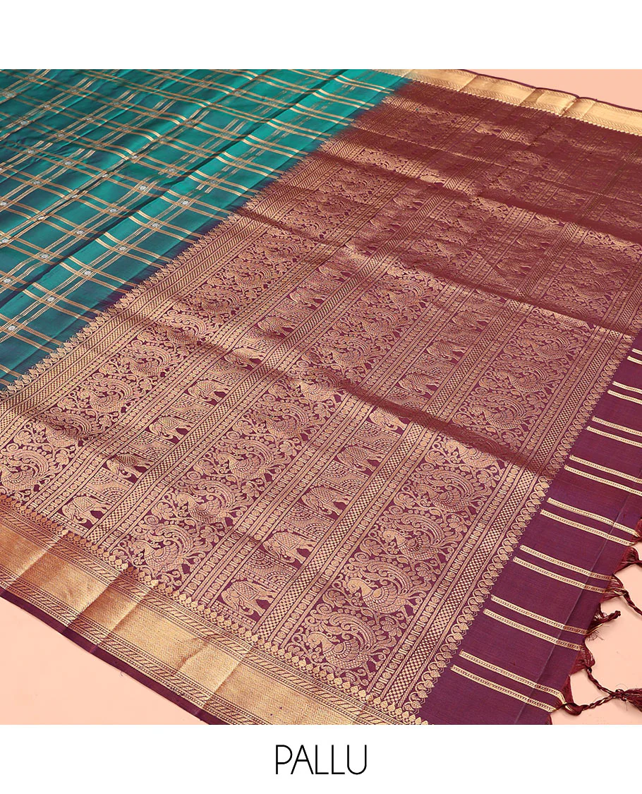 Green butta enclosed checked Mayuri soft silk saree, zari border of thilakam mokku, banaras, muthu, puli nagam, and vanki designs, and contrast pallu of mayil and yaanai designs - Image 5