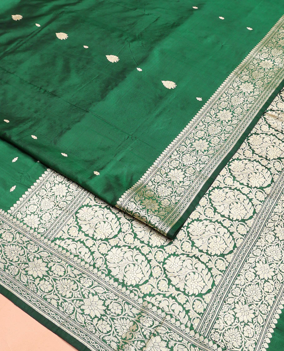 Green buttas kathan silk saree, floral creeper border, and floral jaal pallu - Image 2