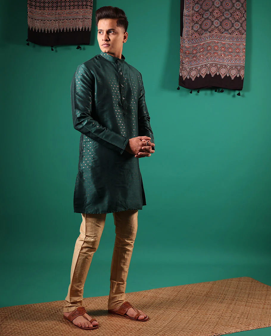 Green diamond motifs golden foil printed with full-sleeved men's kurta - Image 3
