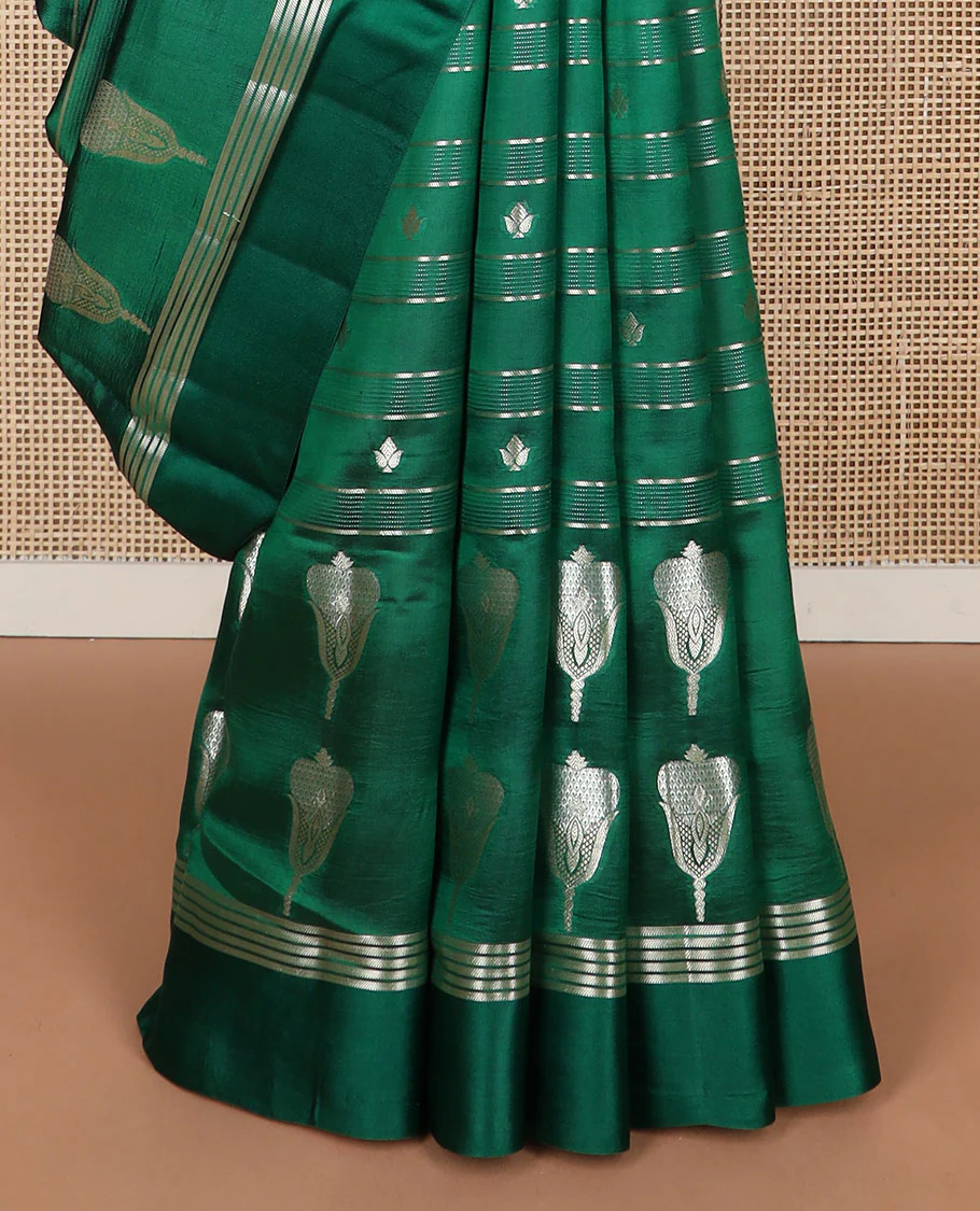 Green striped, floral design raw mango silk saree with self border & jaal design pallu - Image 5
