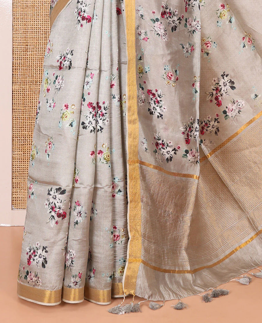 Grey floral motifs digital printed banana pith saree, piping border, striped pallu, and floral printed blouse - Image 3