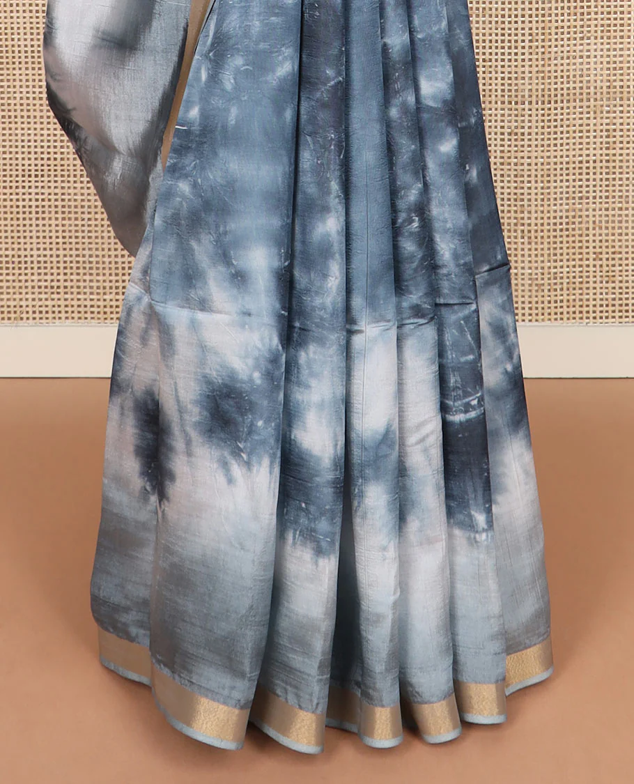 Grey shibori printed banana pith saree, piping border, and shibori printed pallu - Image 4