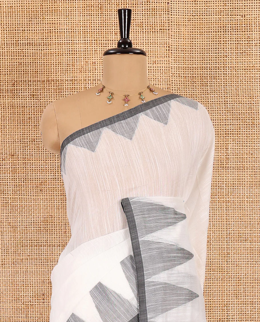 Half-white and grey plain khadi mul cotton saree, contrast thread temple border, plain pallu, and a contrast plain blouse - Image 3