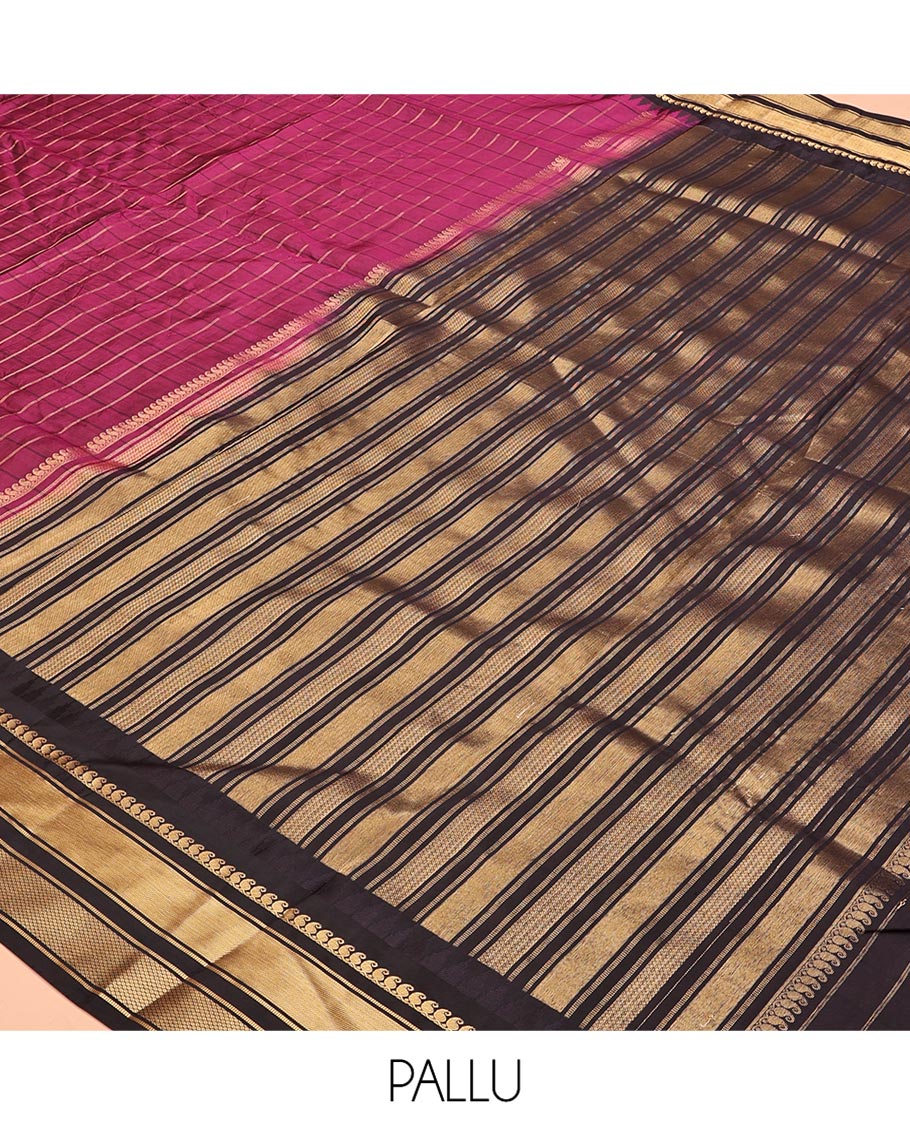 Magenta and Dark Purple Vasundhara Lite Silk Mix Saree, Graced with Checked Design All Over Its Body, Complemented by a Contrast Thazampoo Rekku Border of Manga Mokku, Muthu, and Mayil Kann Designs, Grand Pallu, and Paired with a Contrast Blouse - Image 8