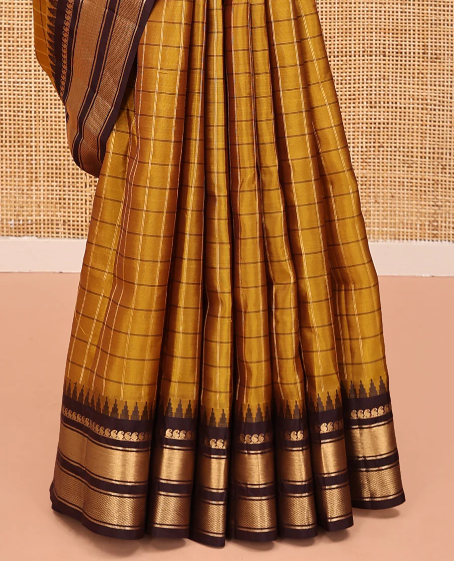 Mehendi Green and Brown Vasundhara Lite Silk Mix Saree, Graced with Checked Design All Over Its Body, Complemented by a Contrast Thazampoo Rekku Border of Manga Mokku, Muthu, and Mayil Kann Designs, Grand Pallu, and Paired with a Contrast Blouse - Image 6