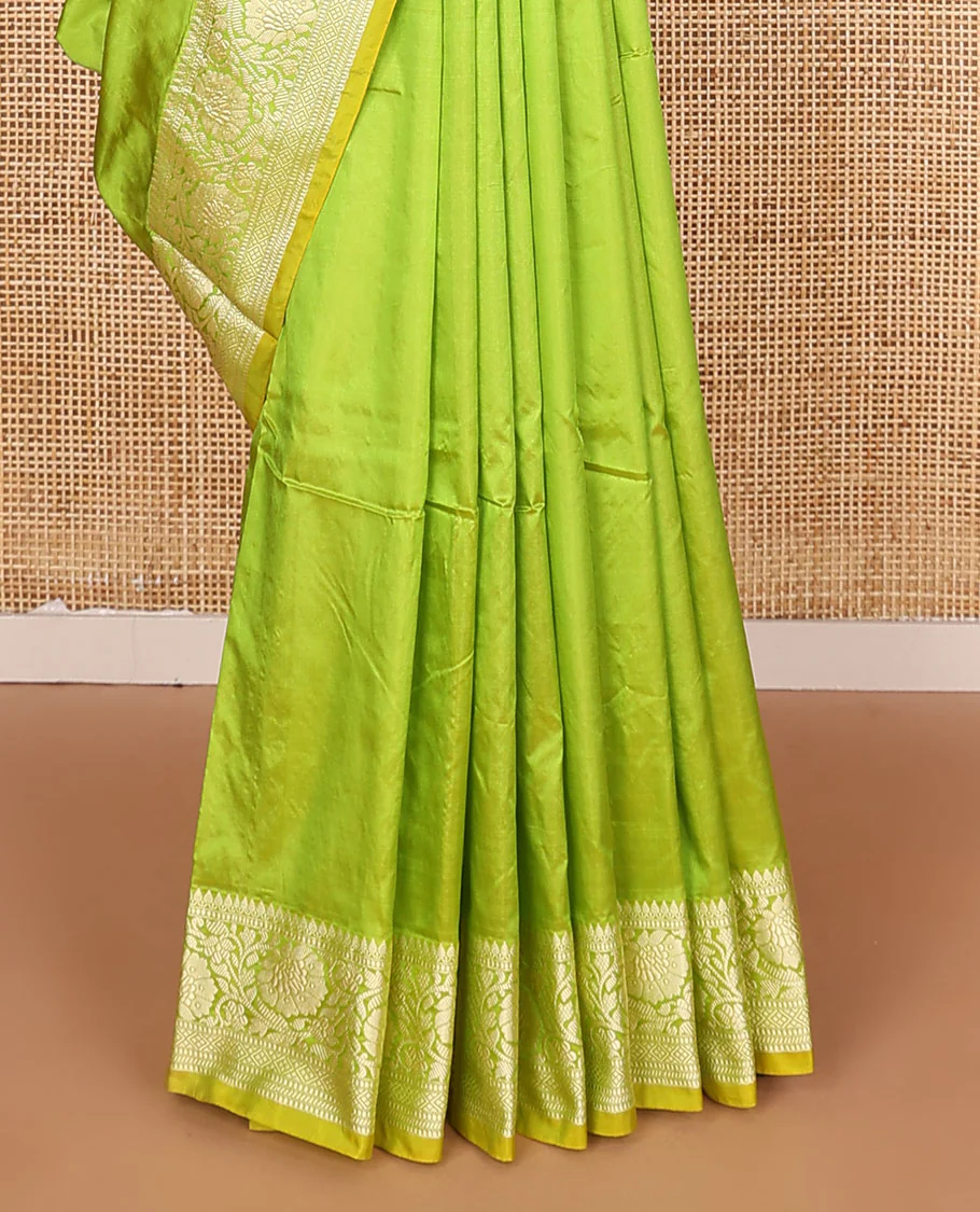 Parrot green buttas banarasi kathan silk saree, floral creeper border, and pallu of paisley jaal design - Image 5