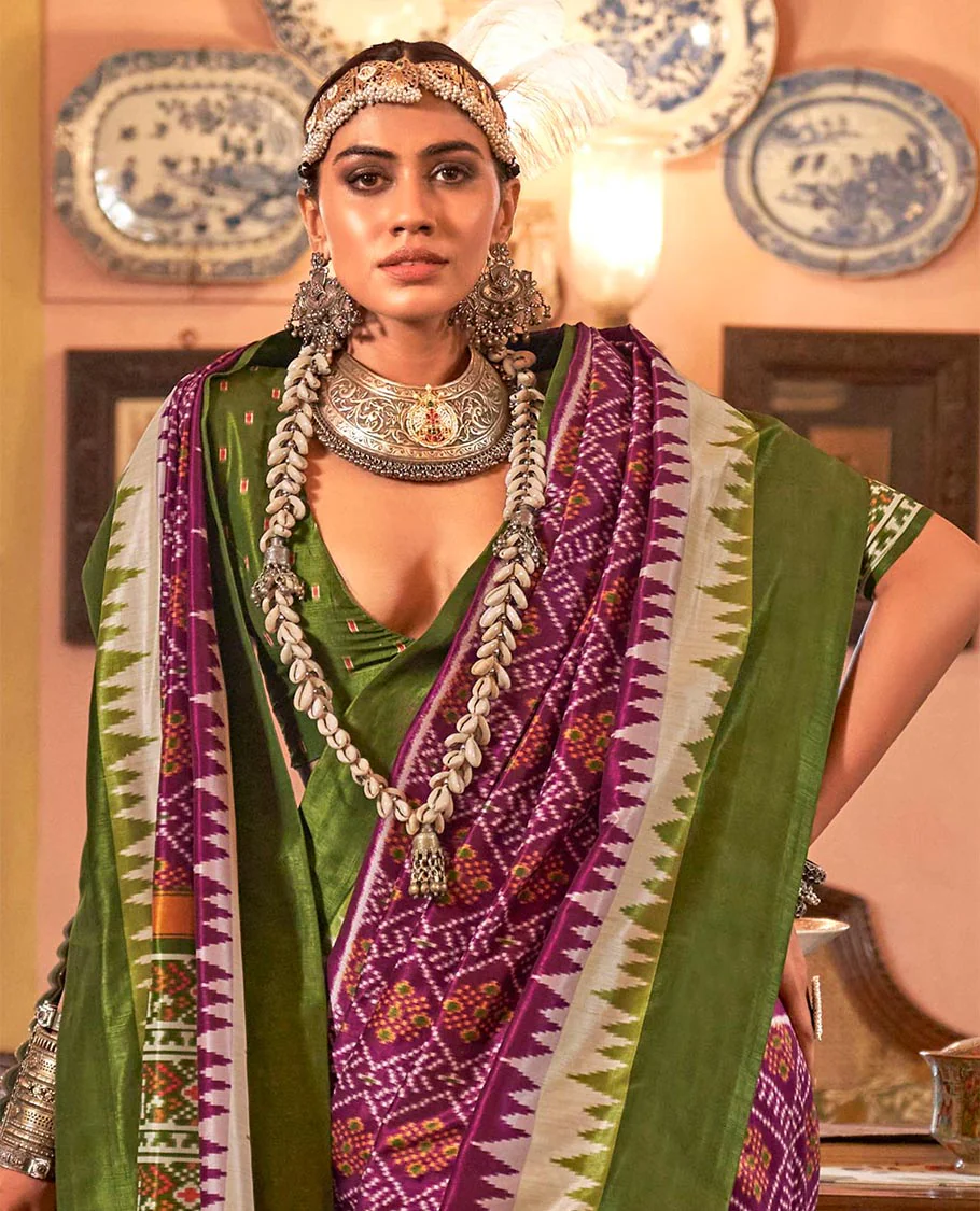 Purple diamond patterned patola designer catalog saree, contrast temple border, and patola design pallu - Image 2