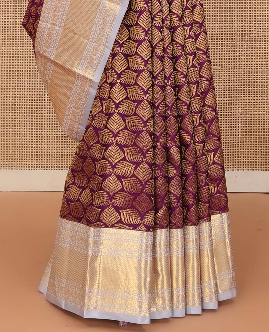 Purple jacquard wedding silk saree, contrast border of banaras, mayil, and mayil kann designs, and jaal pallu - Image 5