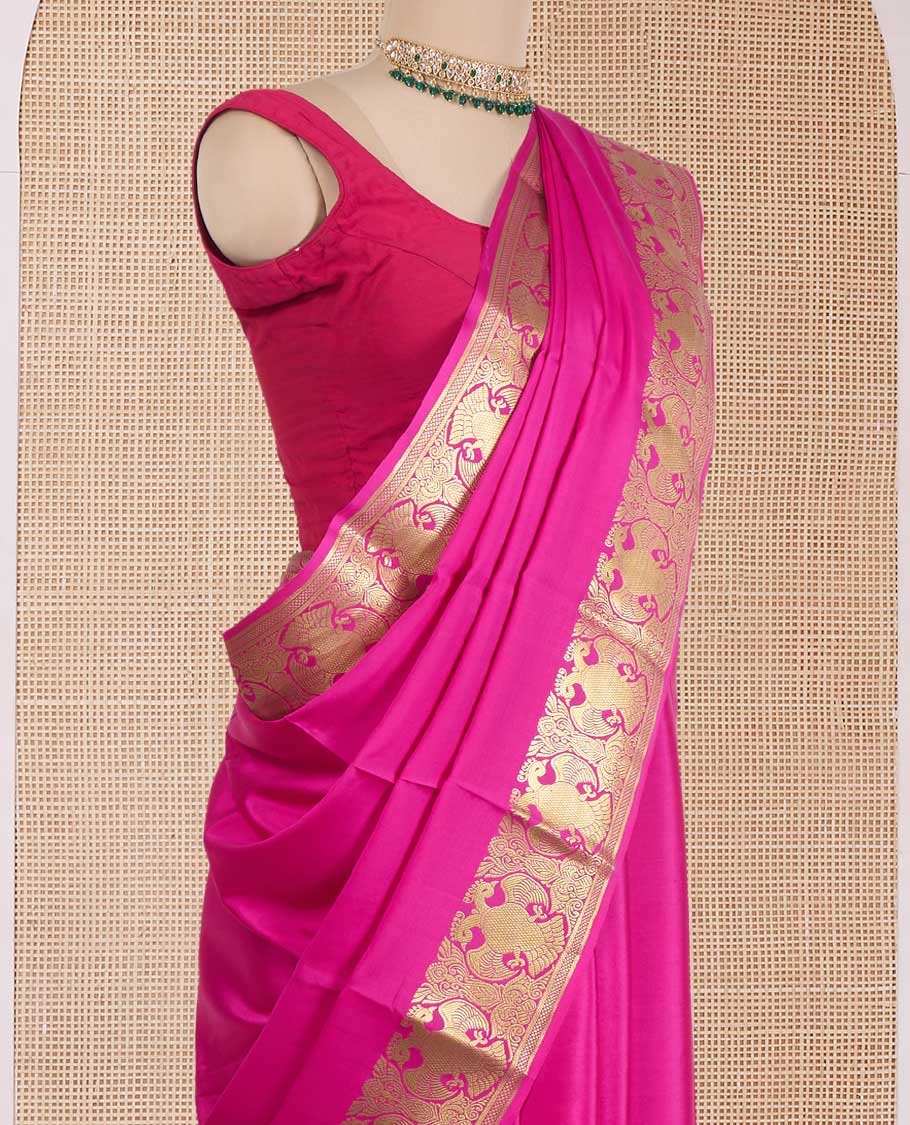 Rani pink plain Mysore silk saree, zari border of two-headed eagle motifs, and pallu steeped with two-headed eagle motifs - Image 3