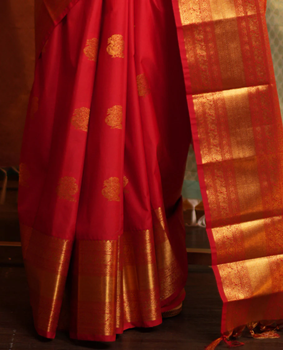 Red Budget Silk Saree, Gleamed Up with Zari Buttas on Its Body, Highlighted by a Zari Border of Traditional Designs, Grand Jaal Design Border, and Paired with a Matching Blouse - Image 4