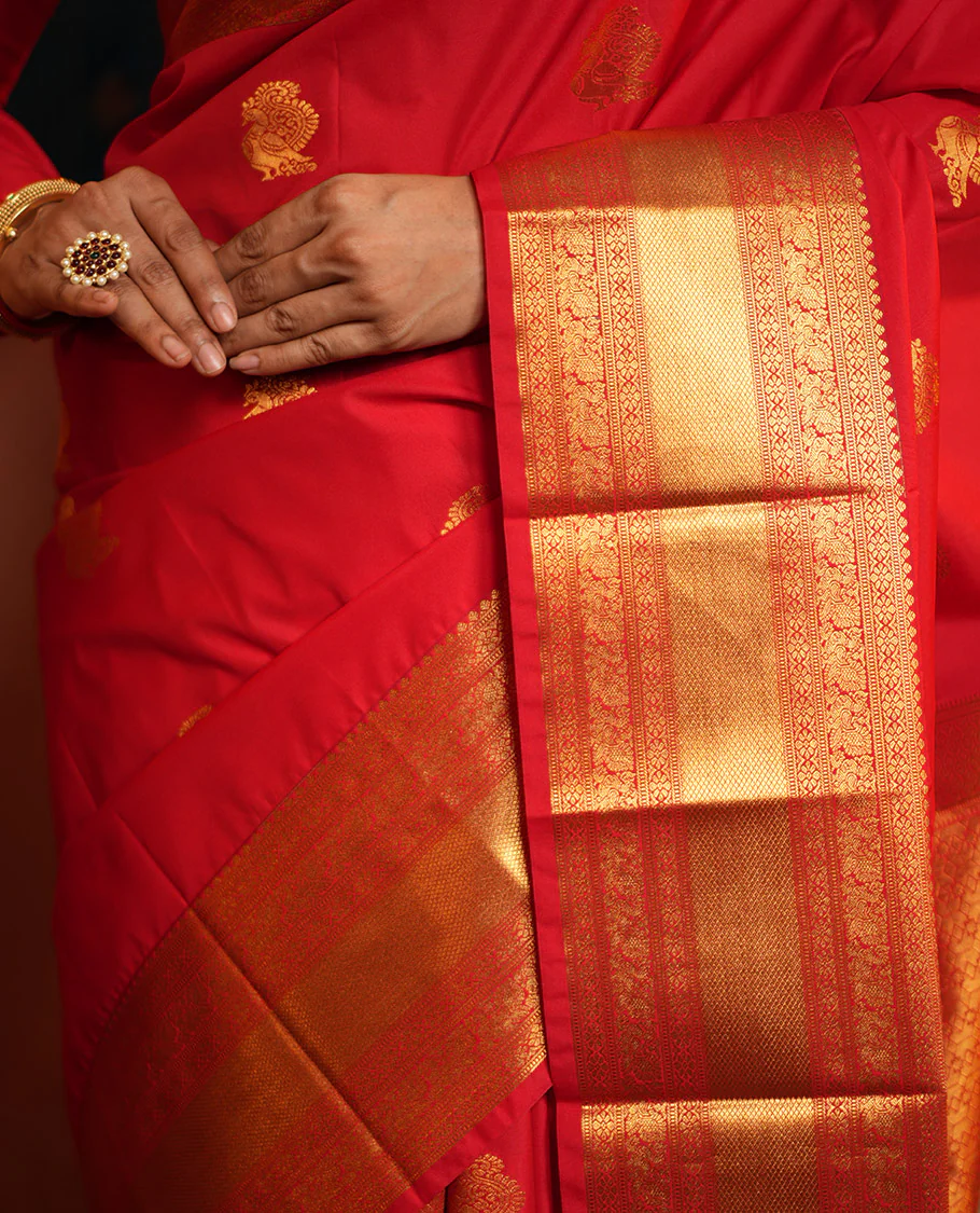 Red Budget Silk Saree, Gleamed Up with Zari Buttas on Its Body, Highlighted by a Zari Border of Traditional Designs, Grand Jaal Design Border, and Paired with a Matching Blouse - Image 5