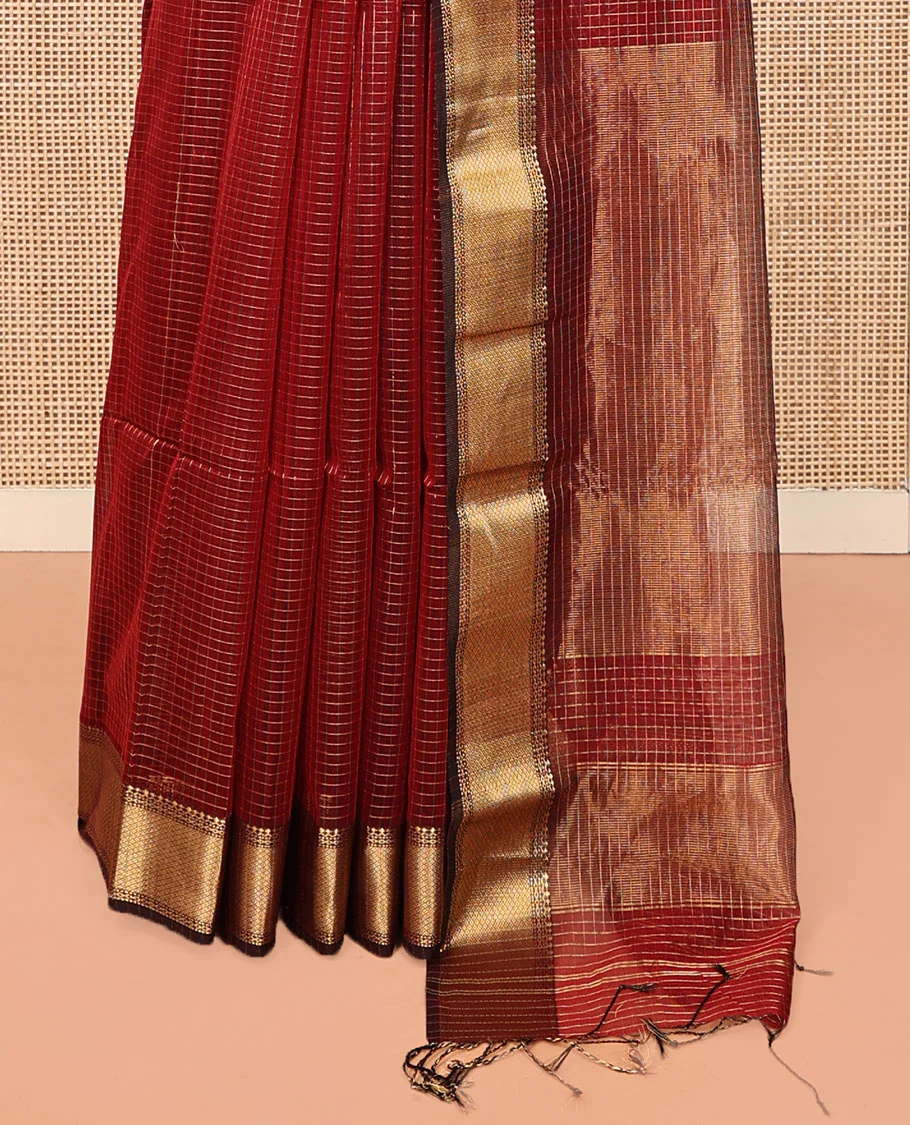 Red Maheshwari Cotton Saree, Subtly Sparkled by Zari Checks, Highlighted by a Traditional Zari Border, Gleaming Zari Decked Up Pallu, and Paired with a Matching Blouse - Image 4