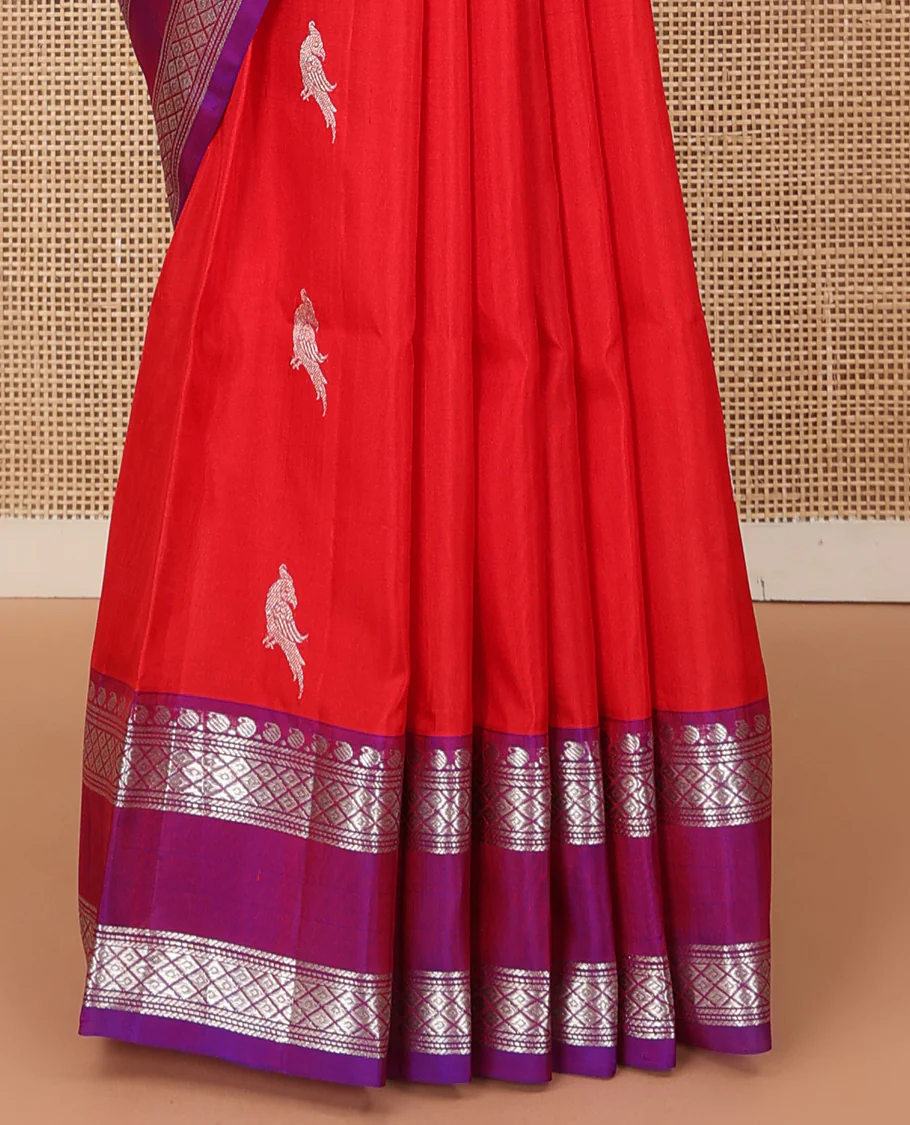 Red parrot buttas Venkatagiri silk saree, contrast rettai pettu traditional zari border, and pallu of jaal design - Image 5