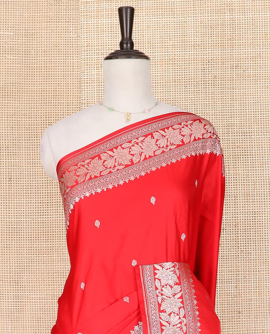 Red zari buttas mushru silk saree, self-border of floral creeper designs, and flower vase buttas woven pallu - Image 3