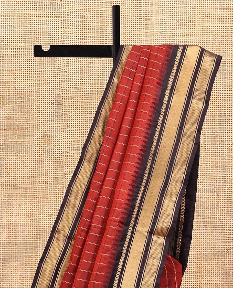 Rust Maroon and Dark Purple Vasundhara Lite Silk Mix Saree, Accentuated with Checked Design All Over Its Body, Complemented by a Contrast Thazampoo Rekku Border of Manga Mokku, Muthu, and Mayil Kann Designs, Grand Pallu, and Paired with a Contrast Blouse - Image 5