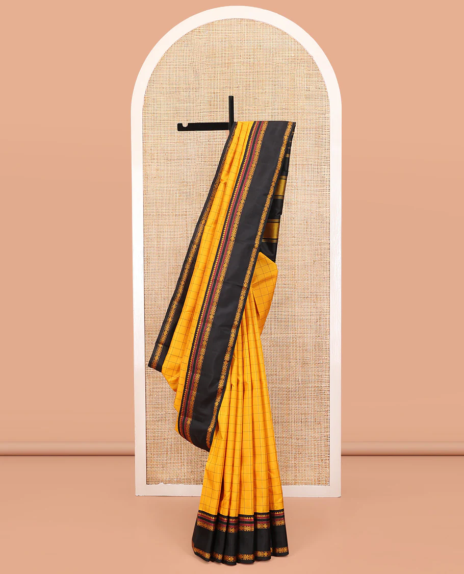 Kanchipuram Thread Border