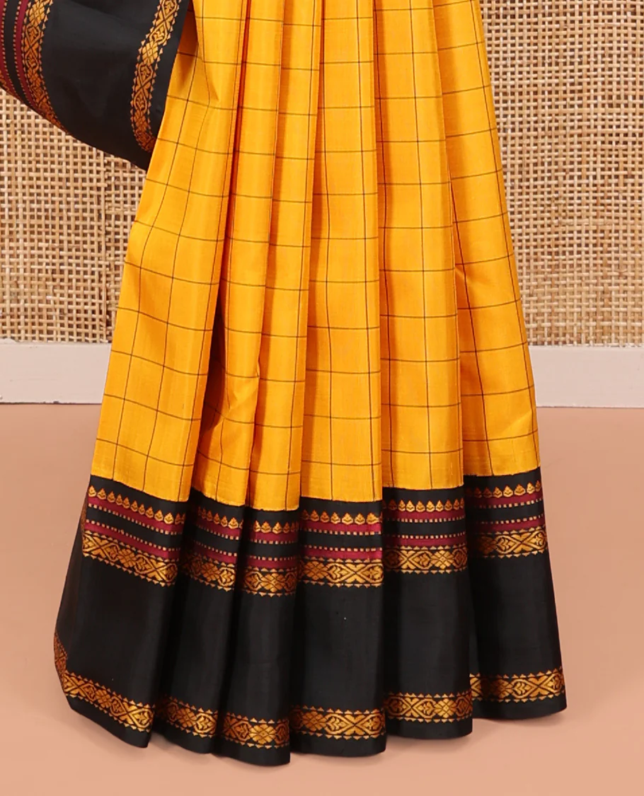 Yellow Kanchipuram Silk Saree, Sparsely Woven with Checked Design All Over Its Body, Complemented by a Contrast Rettai Pettu Border of Thilakam, Muthu, and Jada Nagam Designs, Pallu of Thazampoo Rekku Designs, and Paired with a Contrast Blouse - Image 4